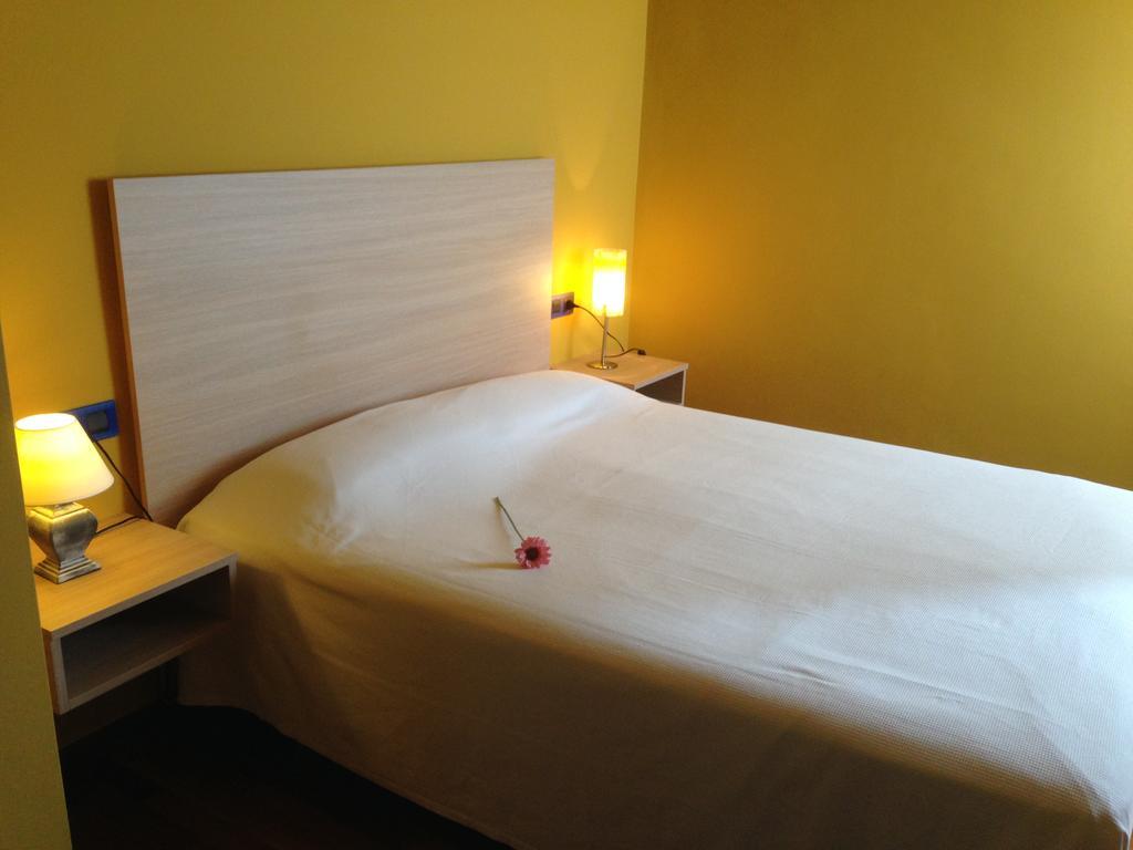 카스테요 뎀푸리에스 Apartament Can Callis 아파트 외부 사진