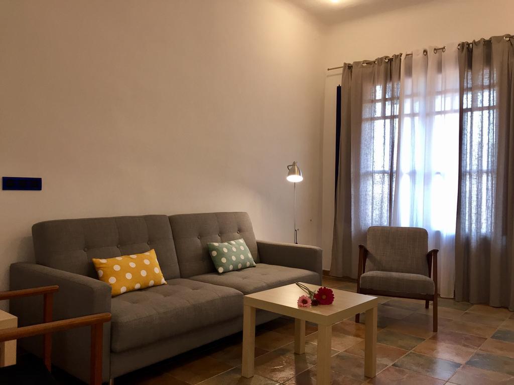 카스테요 뎀푸리에스 Apartament Can Callis 아파트 외부 사진